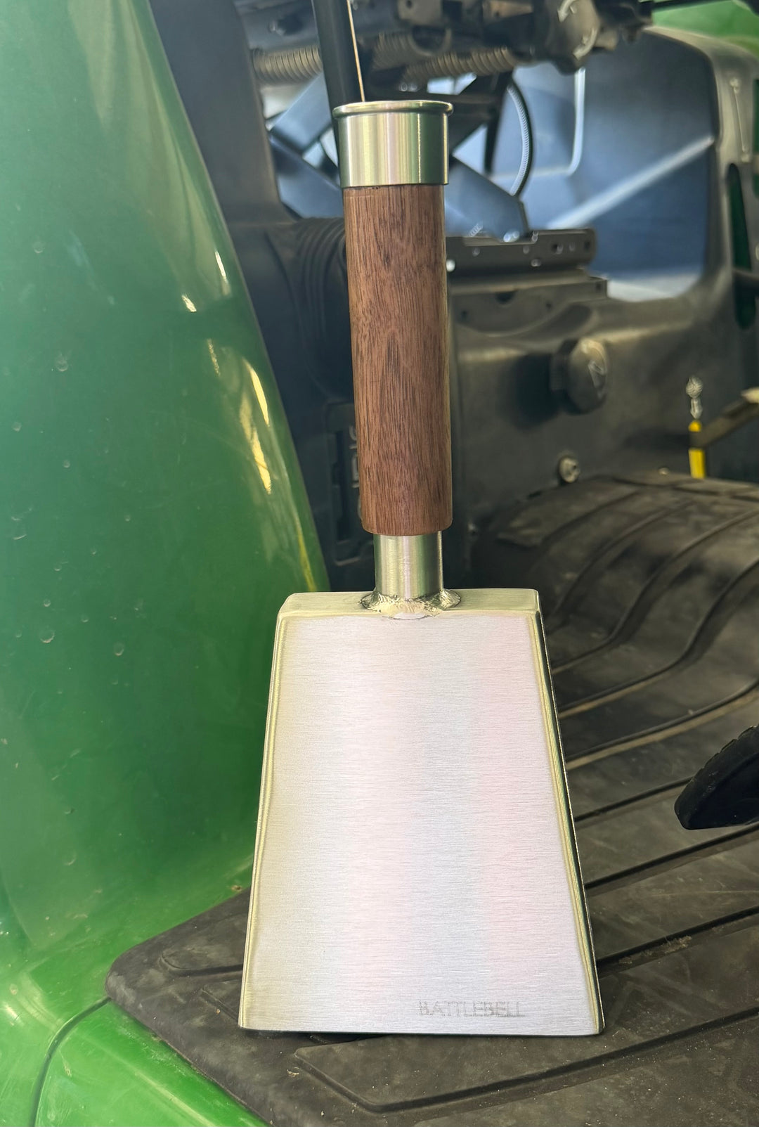SHOT-GUN-SHELL-HANDLE